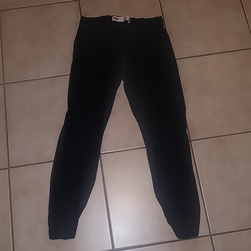 Levi Boys size 8 pull up jogger pants
